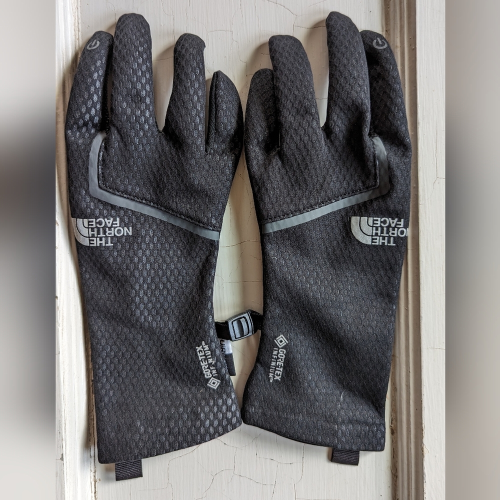 North face waterproof gloves